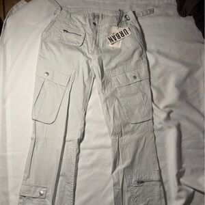 Urban Outfitters women’s Light Gray Cargo Pants